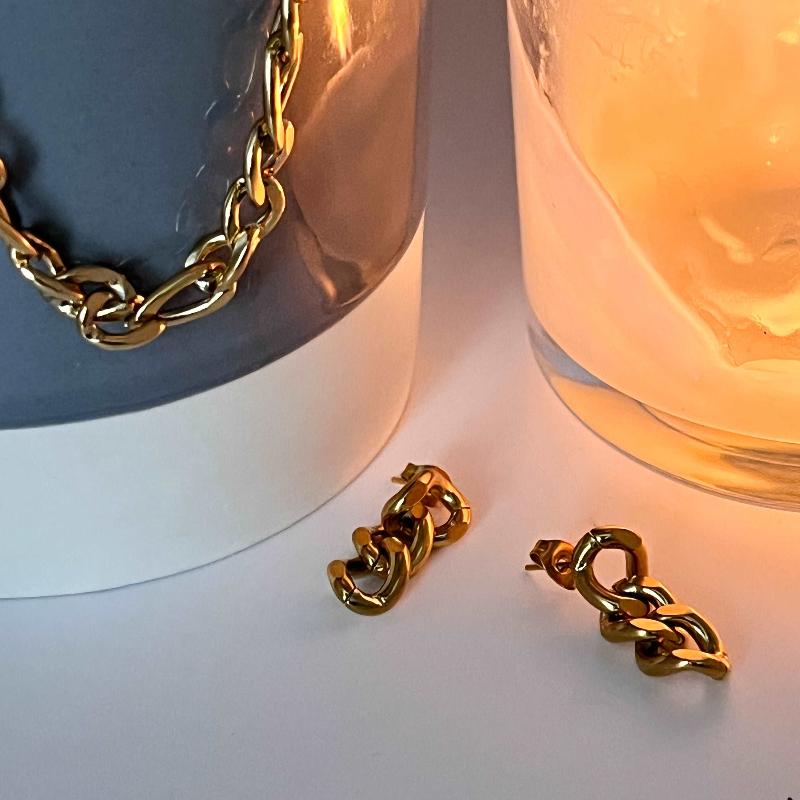 Gold Chain Drop Earrings